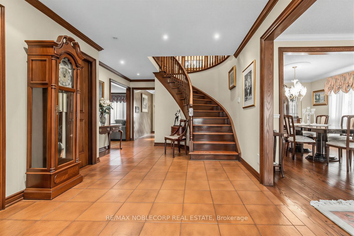 256 Airdrie Drive