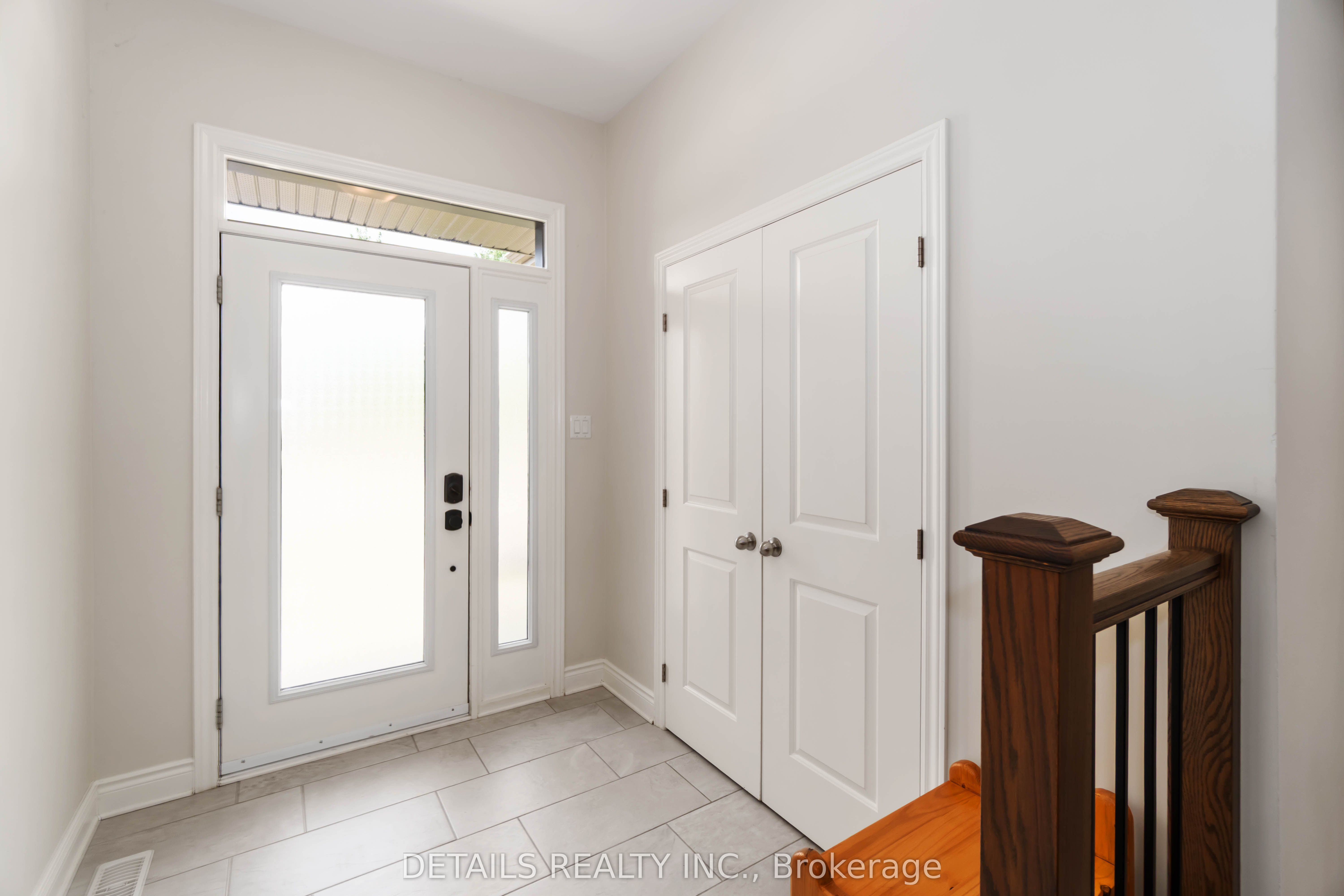 107 Dulmage Crescent
