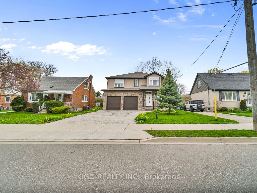 236 Neilson Avenue