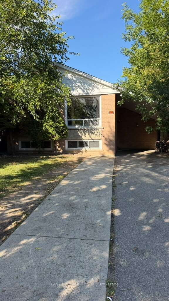 22 Foxcote Crescent