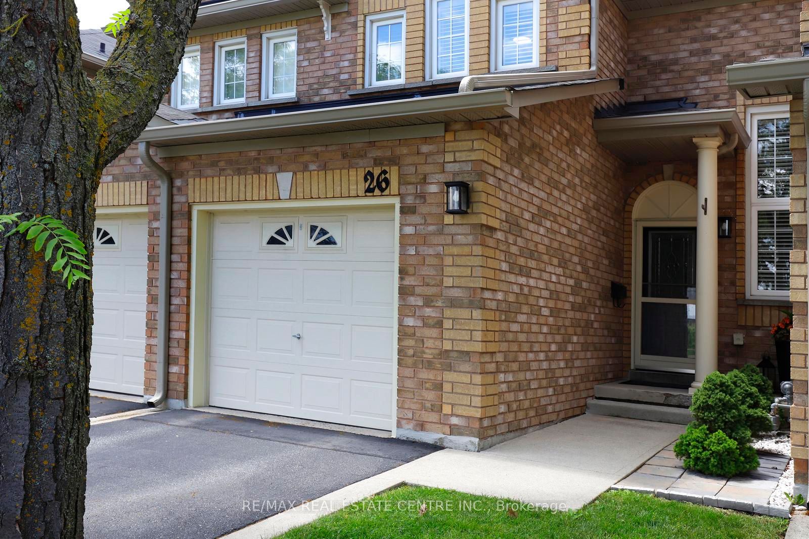 2022 Atkinson Drive 26