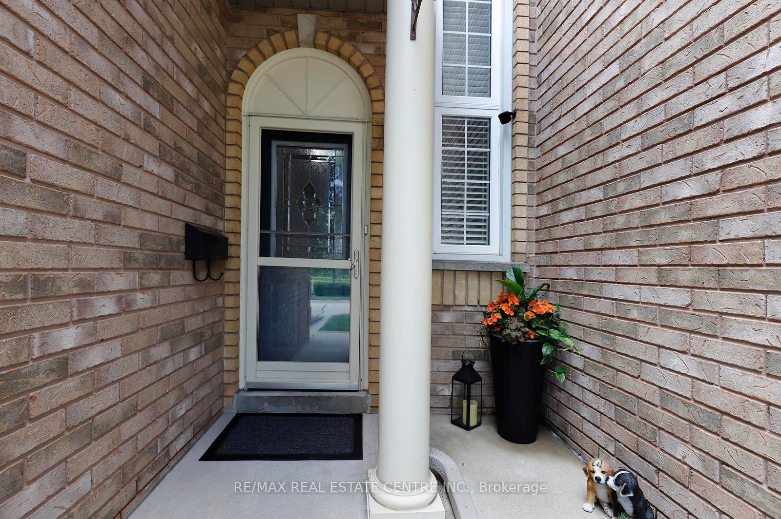2022 Atkinson Drive 26