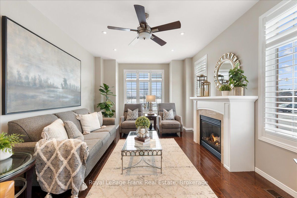 79 Durhamview Crescent