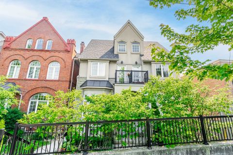 523B Royal York Road Toronto W07 ON M8Y 2S5