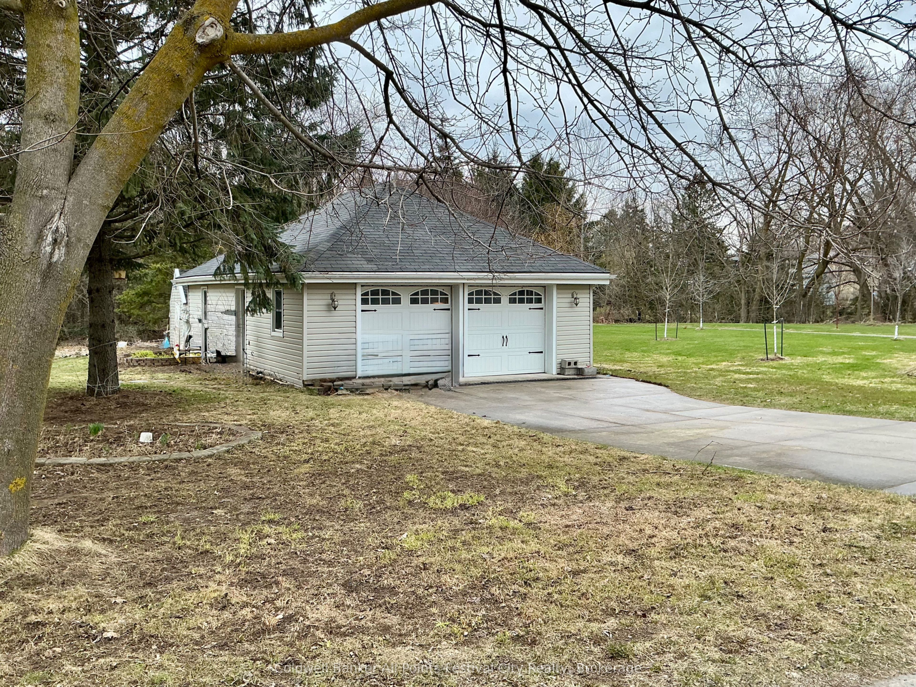3990 Perth Road 180 N/A