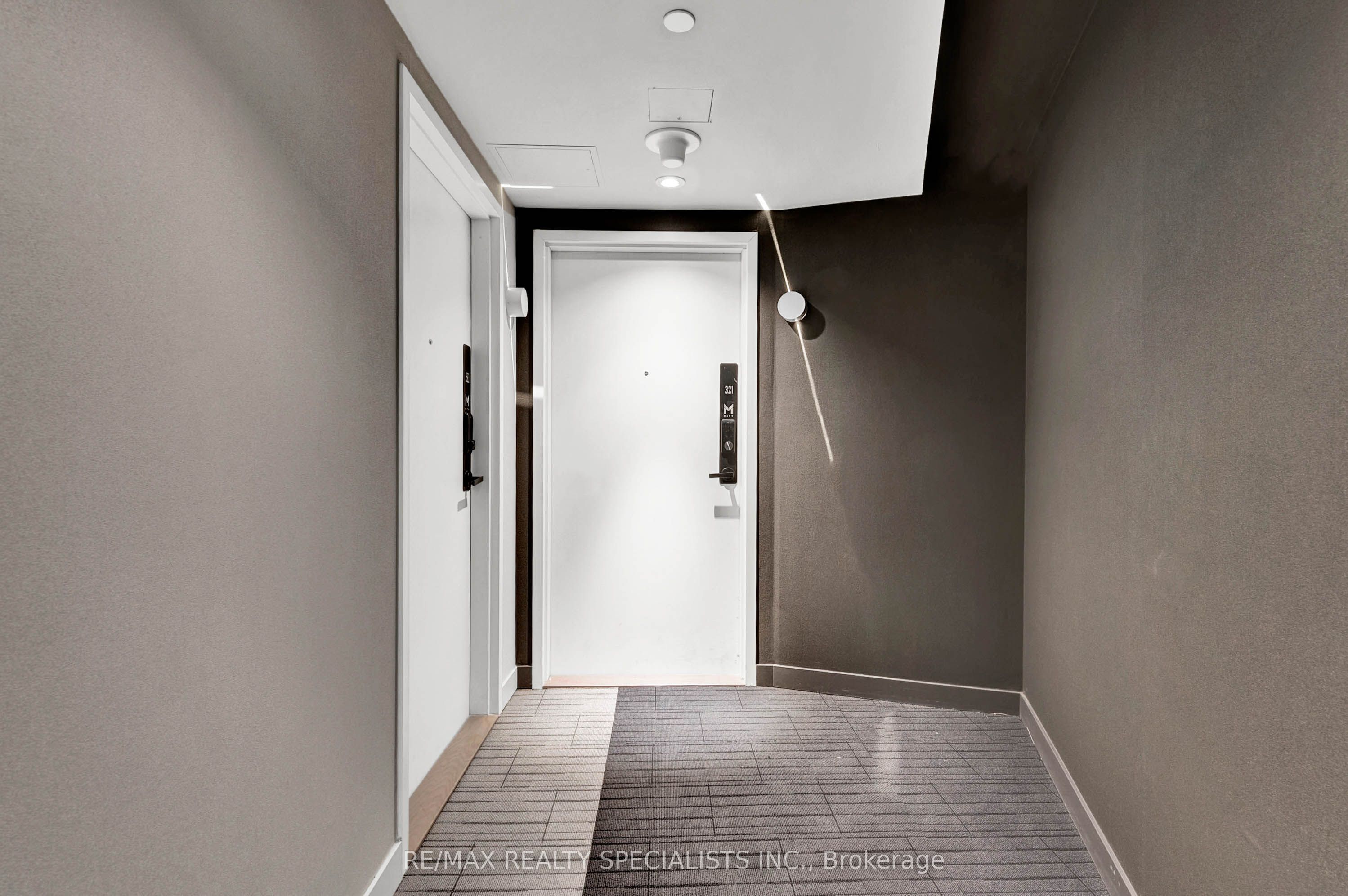 3883 QUARTZ Road 321