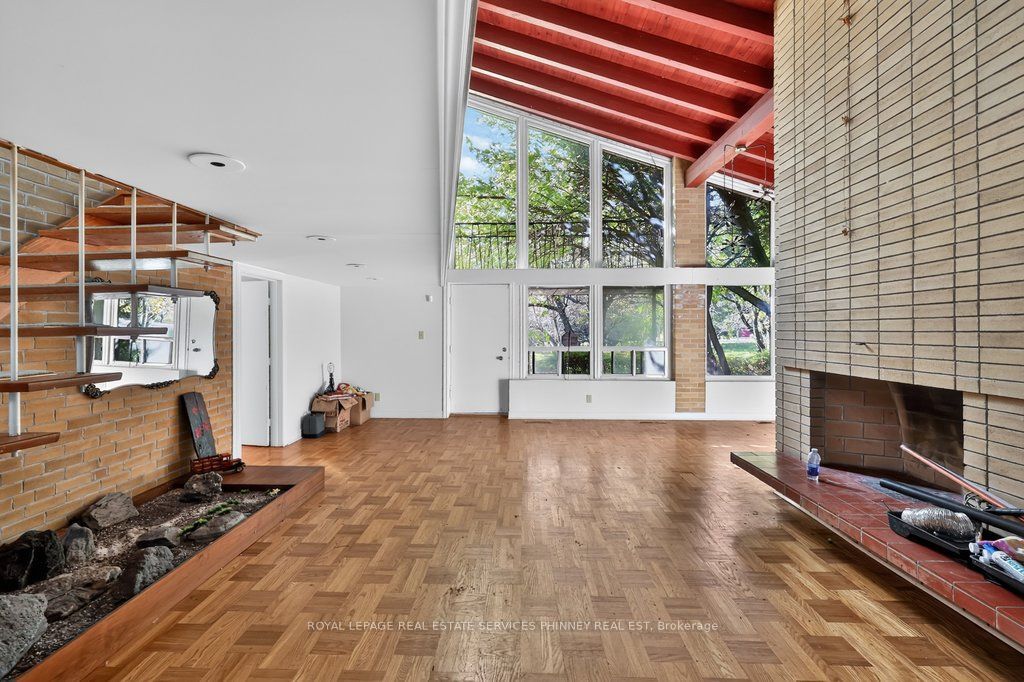 630 Bob-O-Link Road