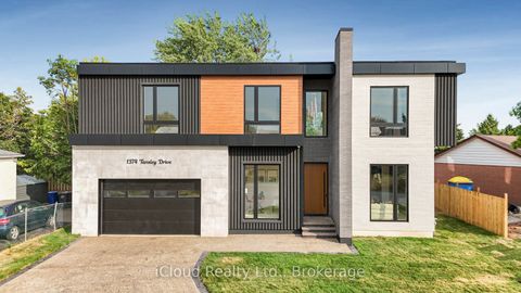 1374 Tansley Drive Oakville ON L6L 2N4