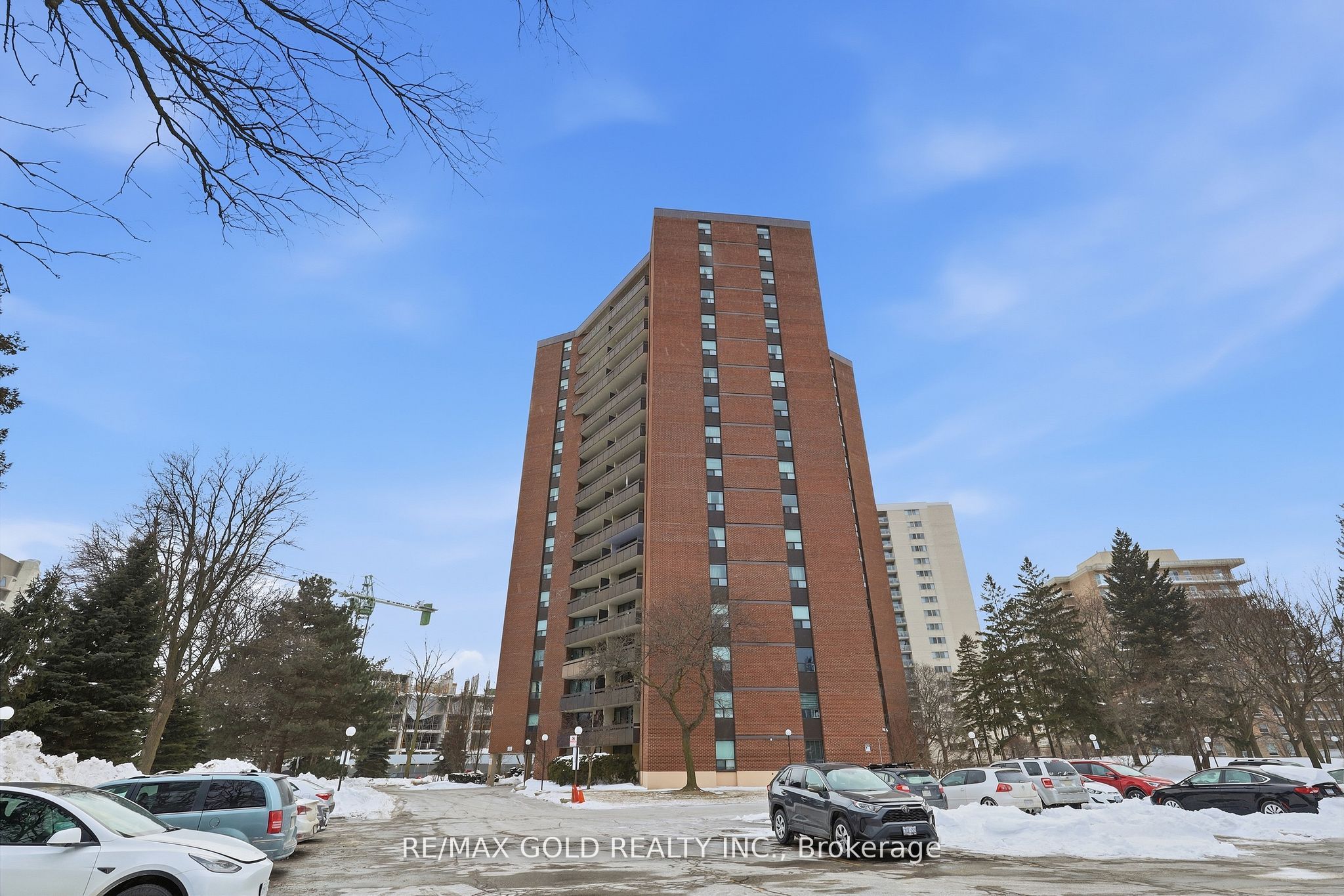 335 Mill Road 401