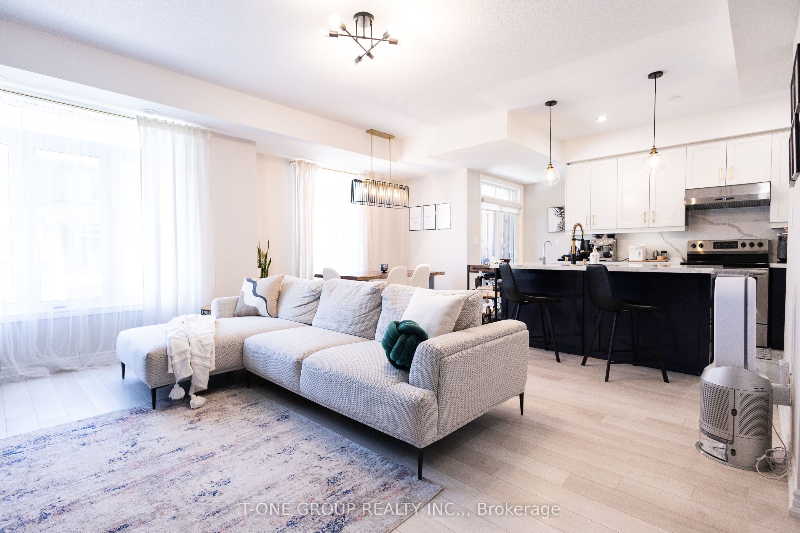 2728 William Jackson Drive 7