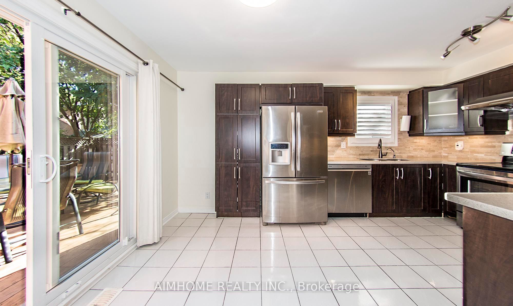 1122 Glen Valley Road