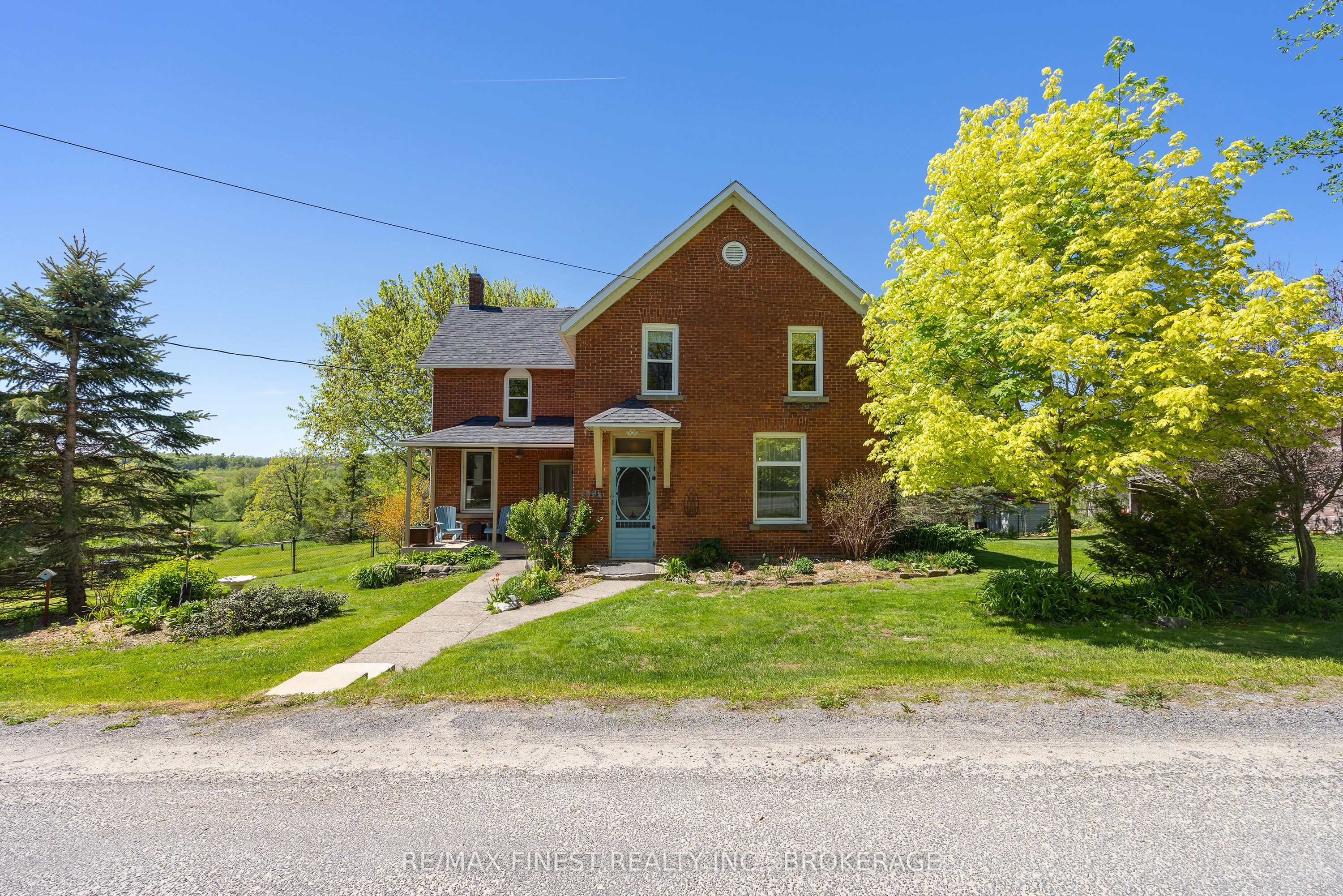 2904 Cloggs Road