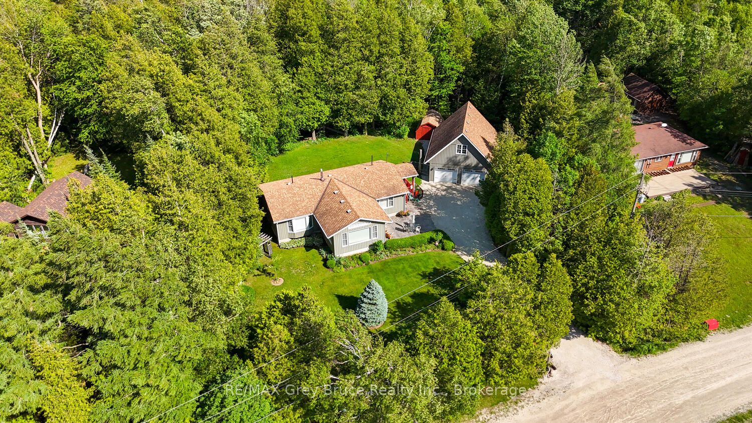 186 Hope Bay Road