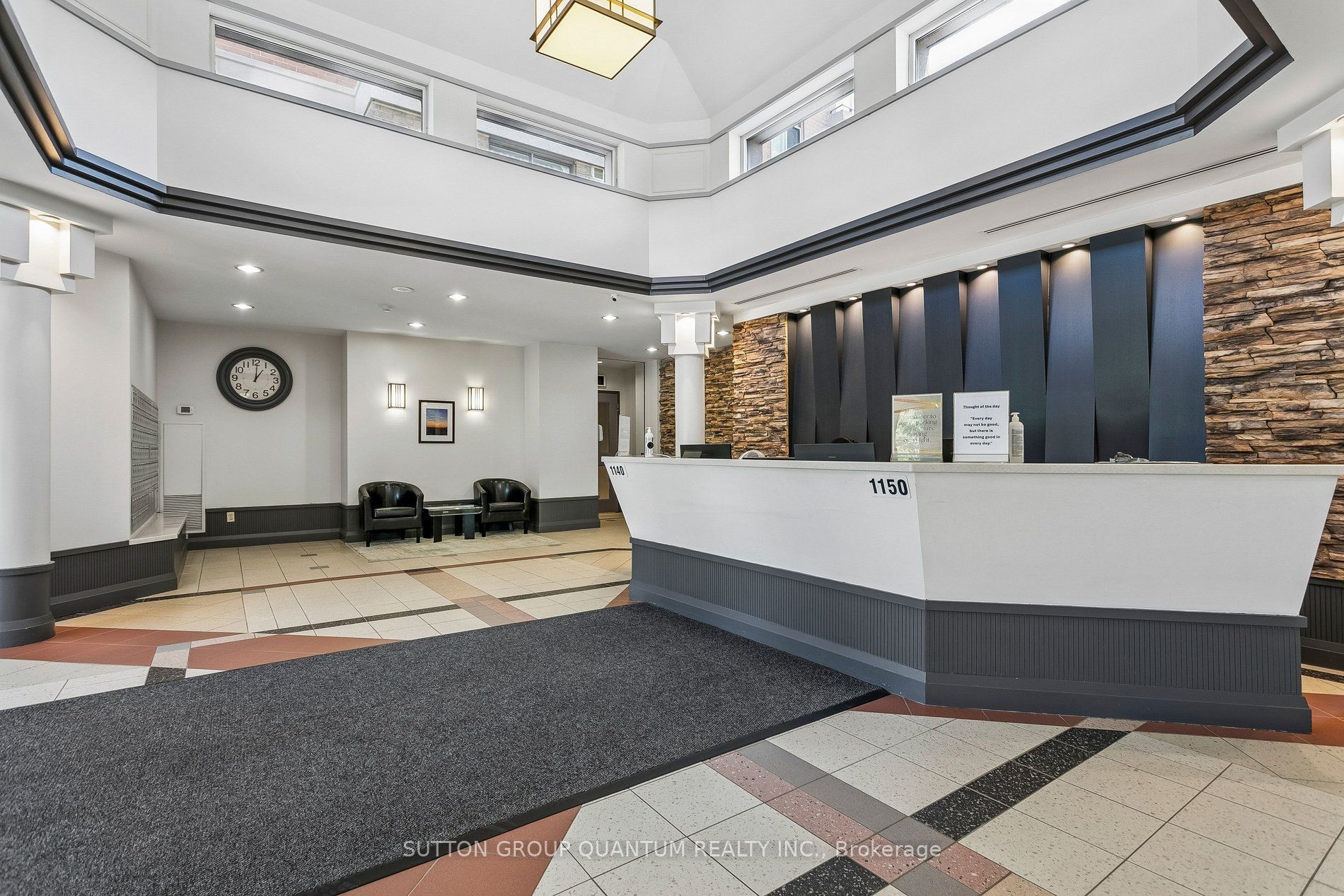 1150 PARKWEST Place 307