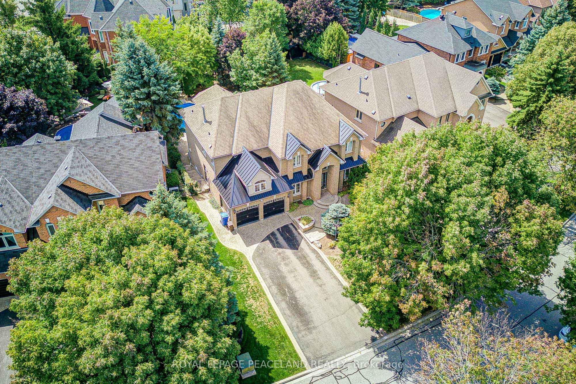 709 Highland Blade Road