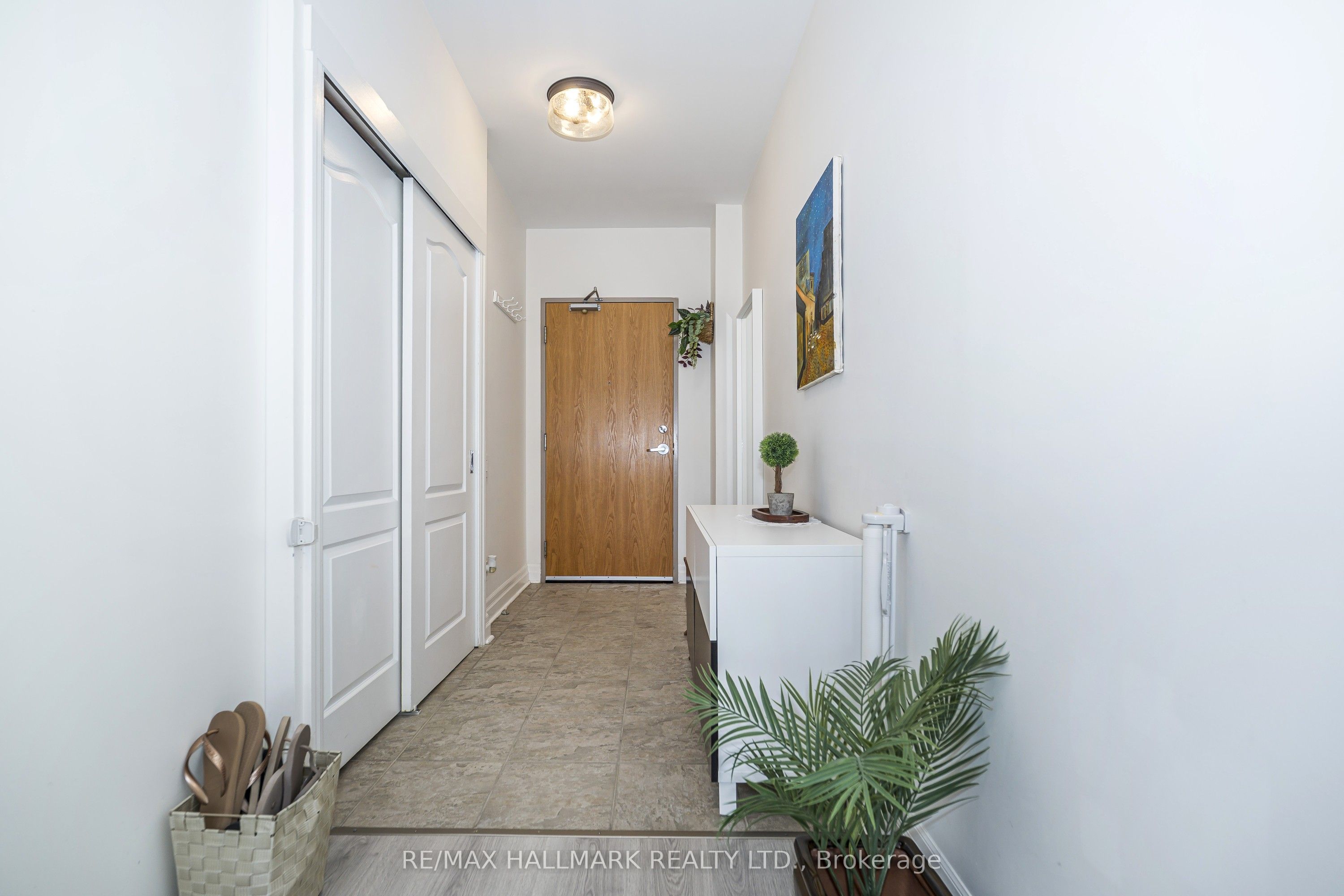 44 Bond Street W 514
