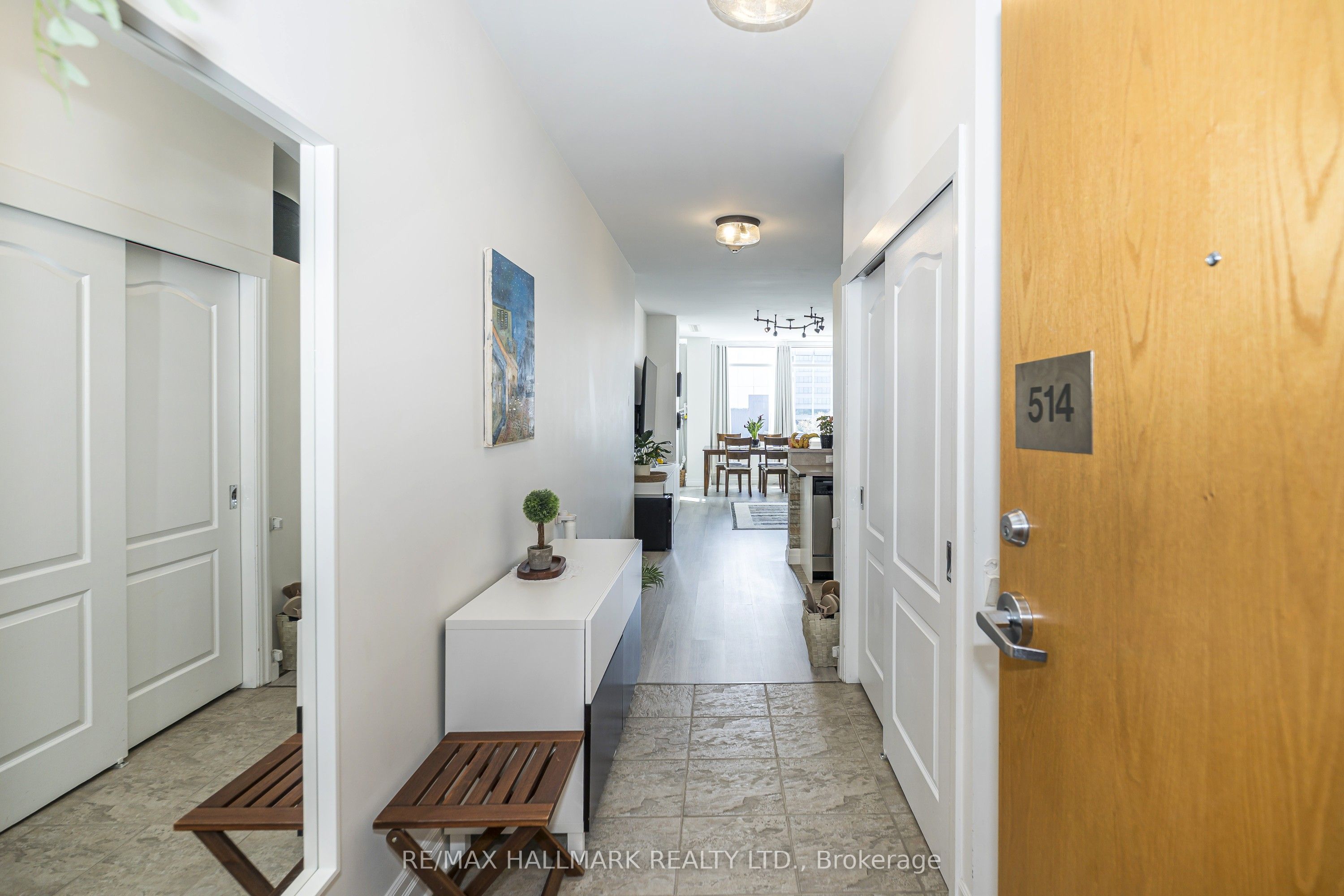 44 Bond Street W 514