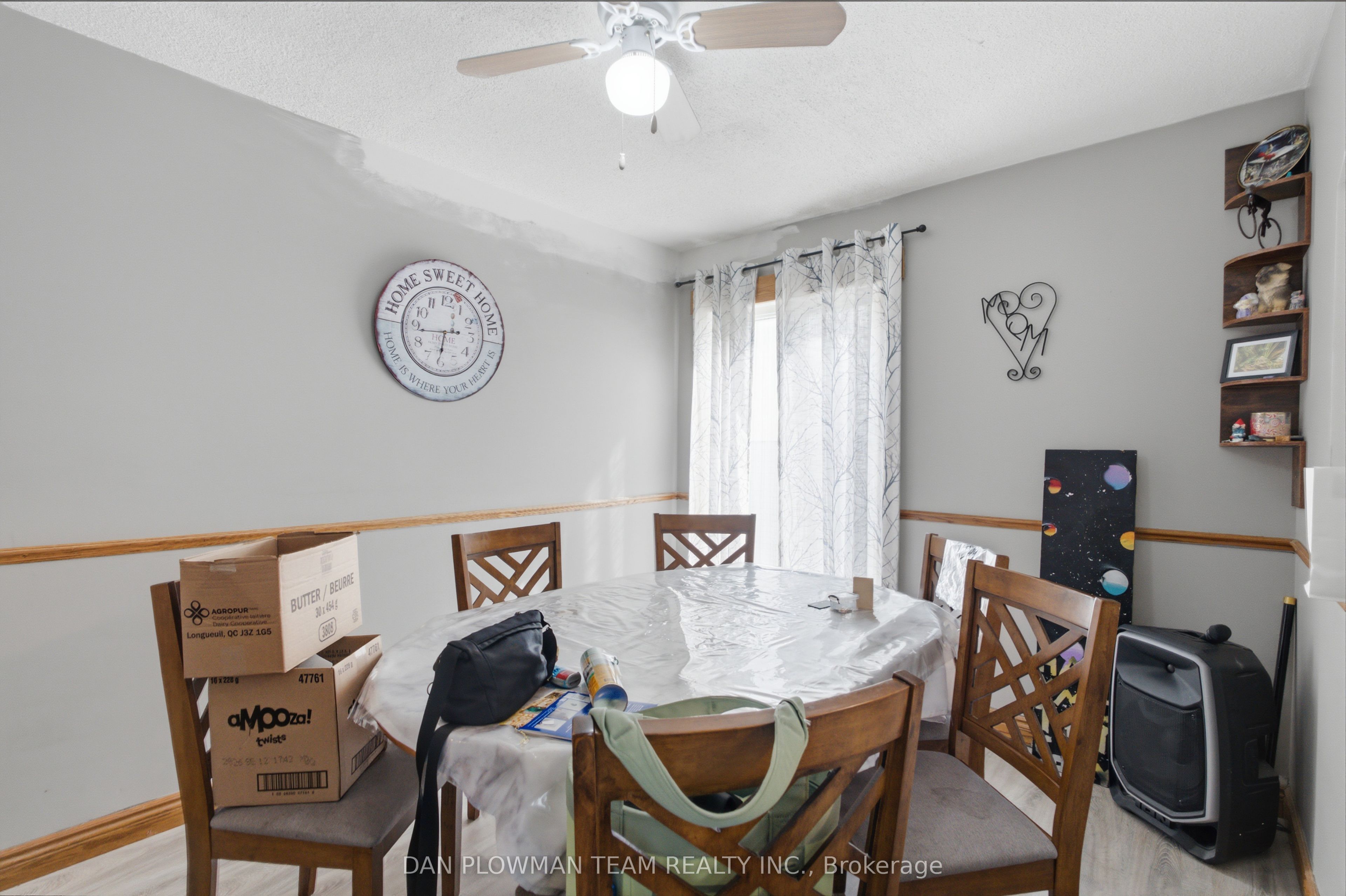 21 Doreen Crescent