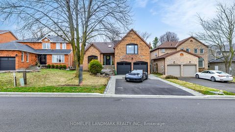 93 Gilbank Drive Aurora ON L4G 5E2