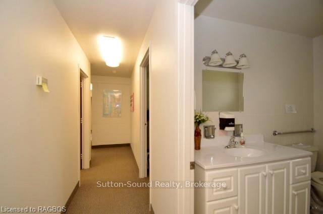 10175 Highway 6 Highway