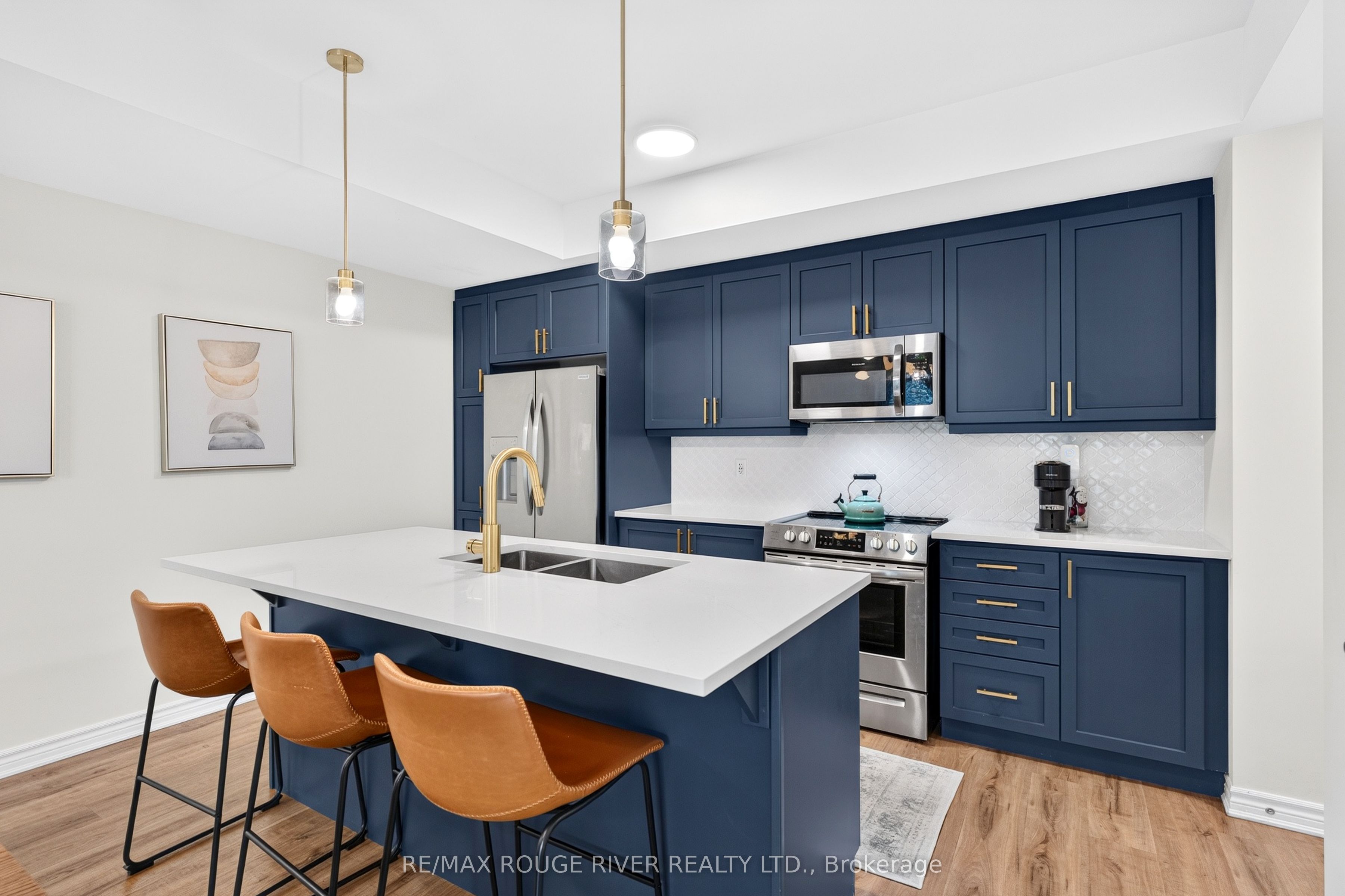 1034 Reflection Place 202