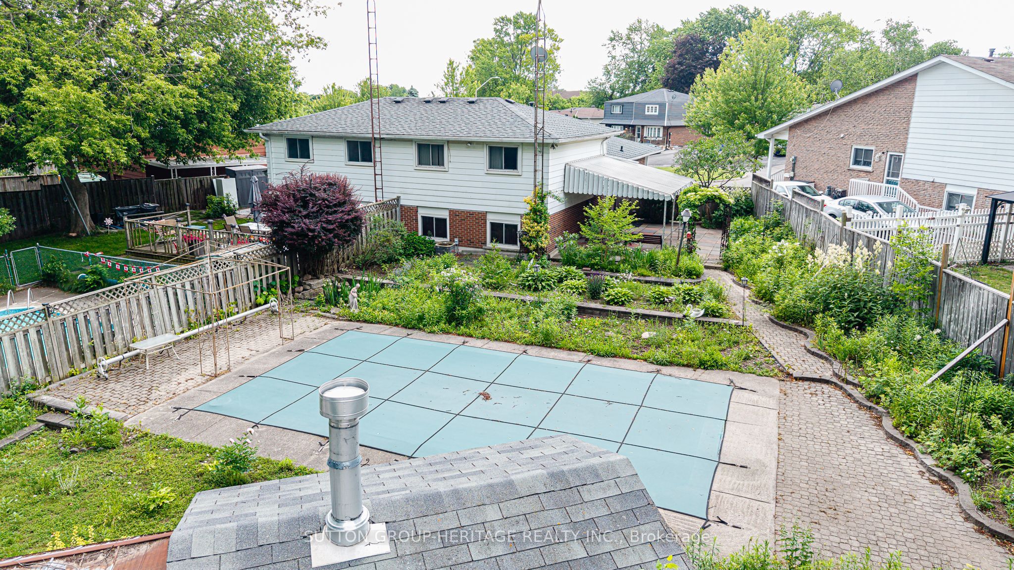 1113 Valley Court