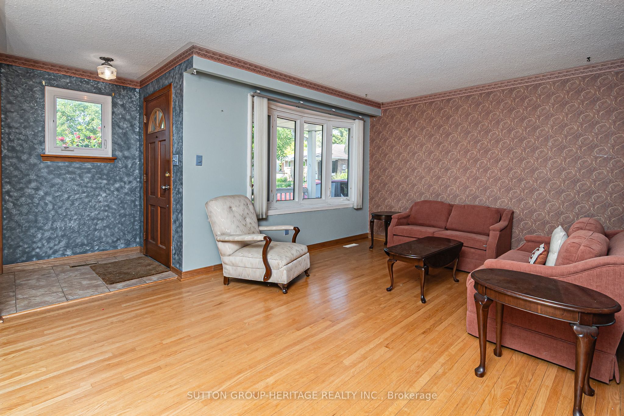 1113 Valley Court
