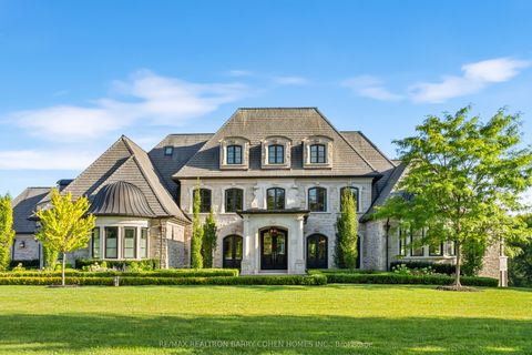 116 Eden Vale Drive King ON L7B 1L9