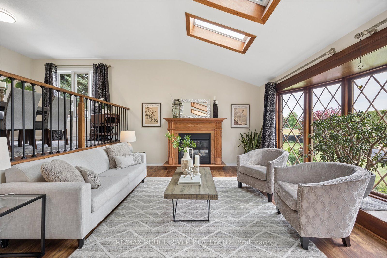 881 Swiss Heights Drive