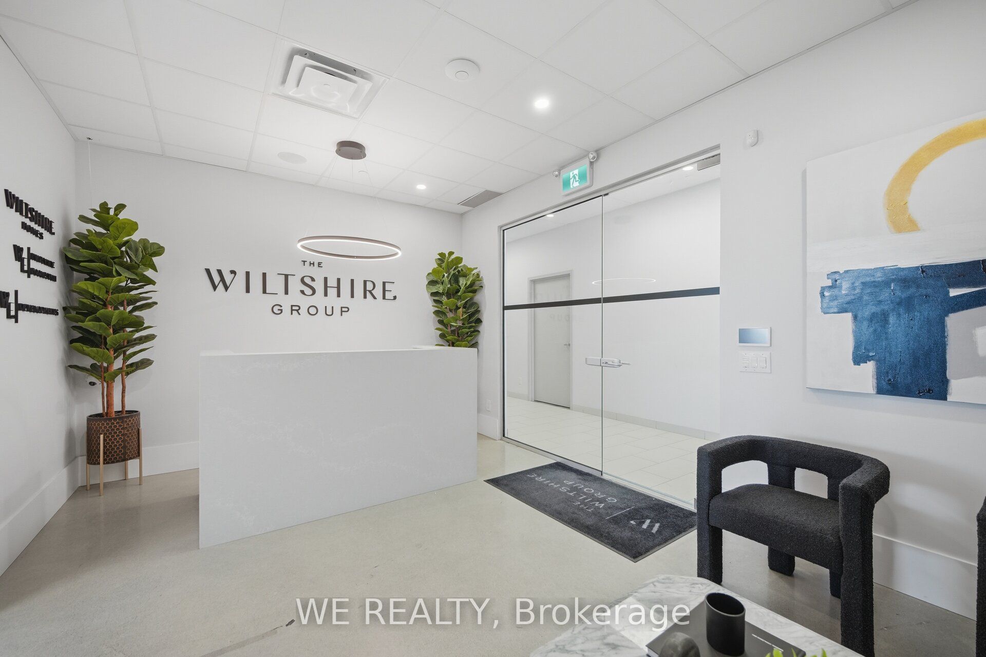 300 Rossland Road E 408