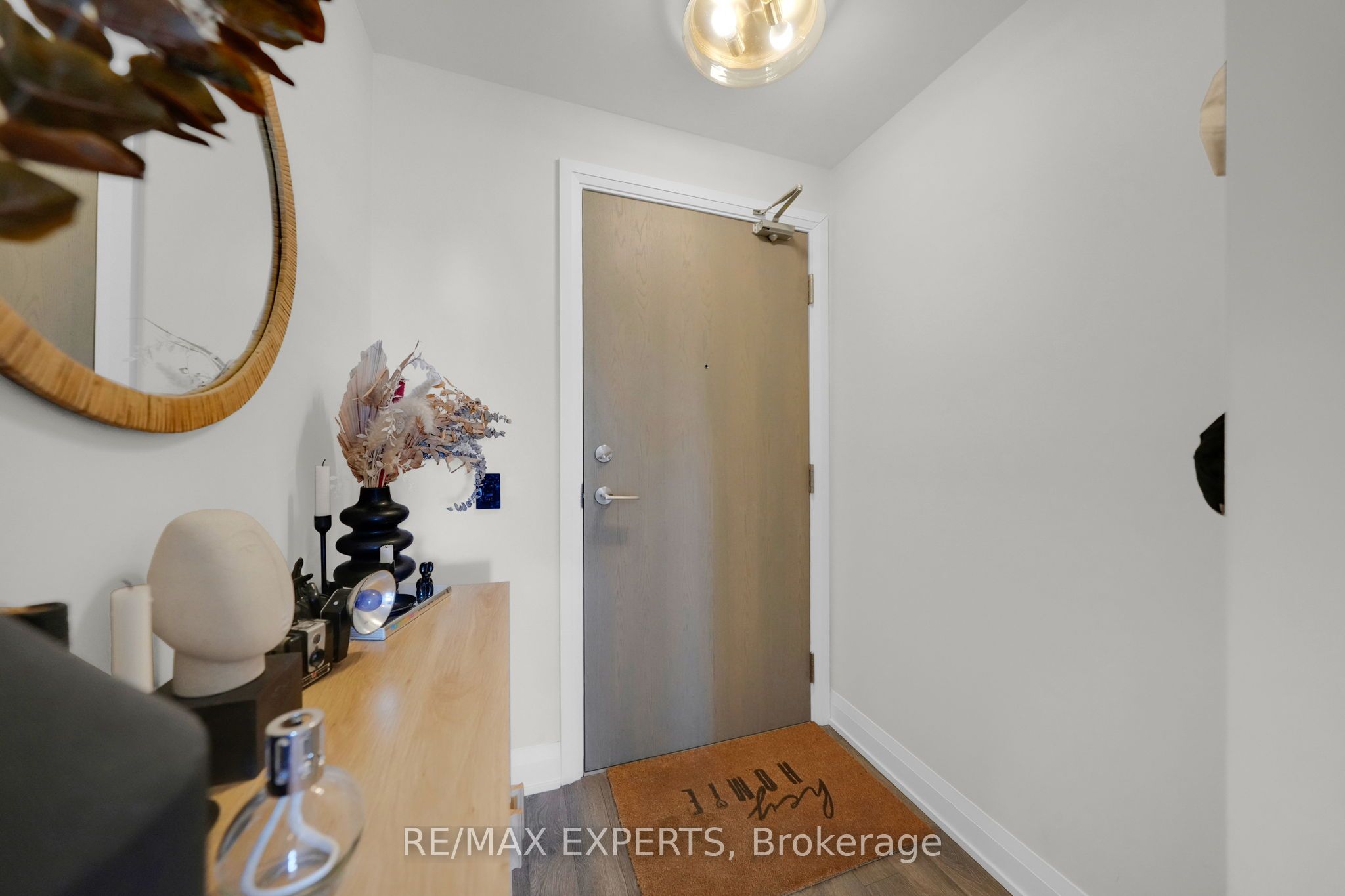 4800 Highway 7 Road 601