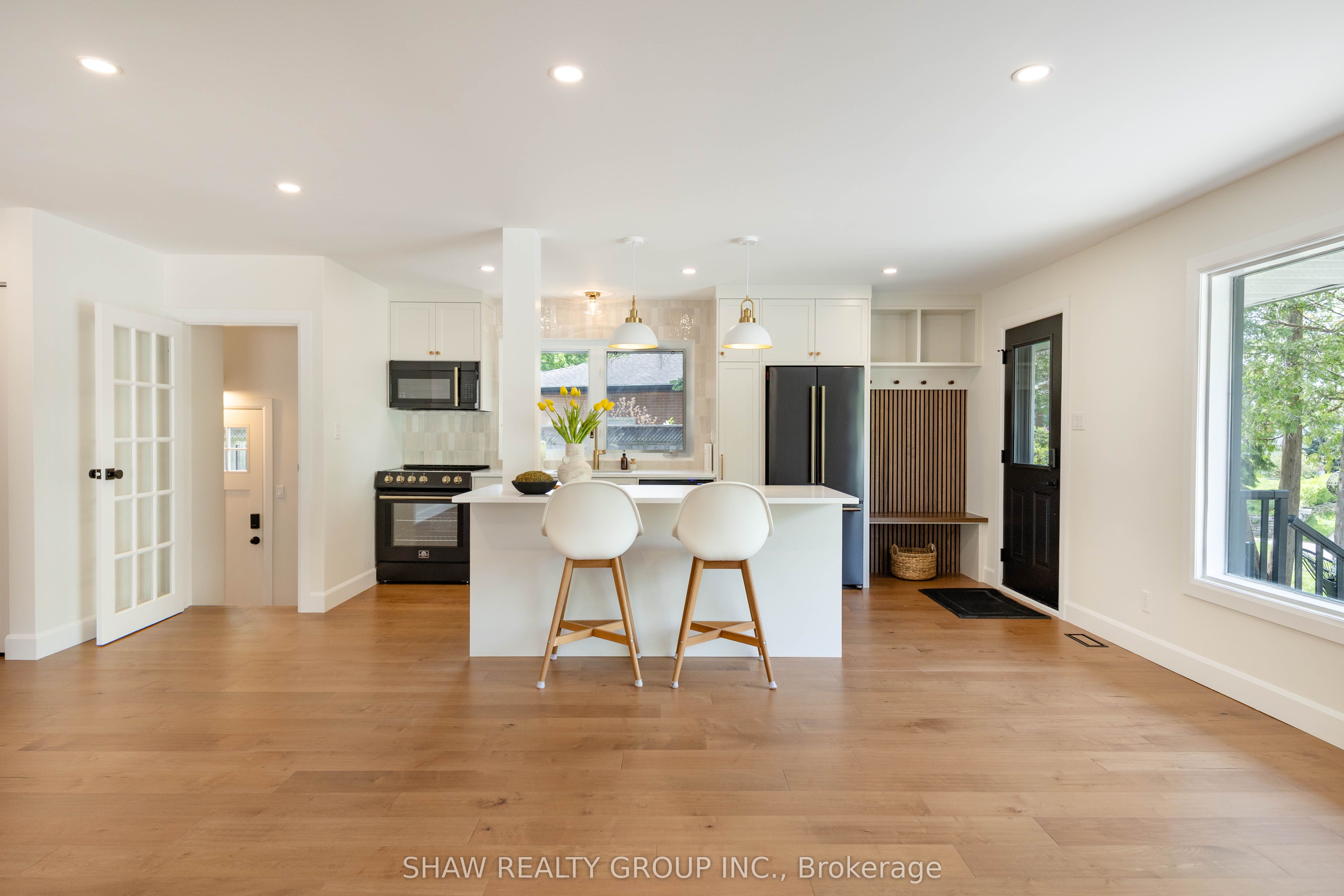 22 Charlotte Crescent