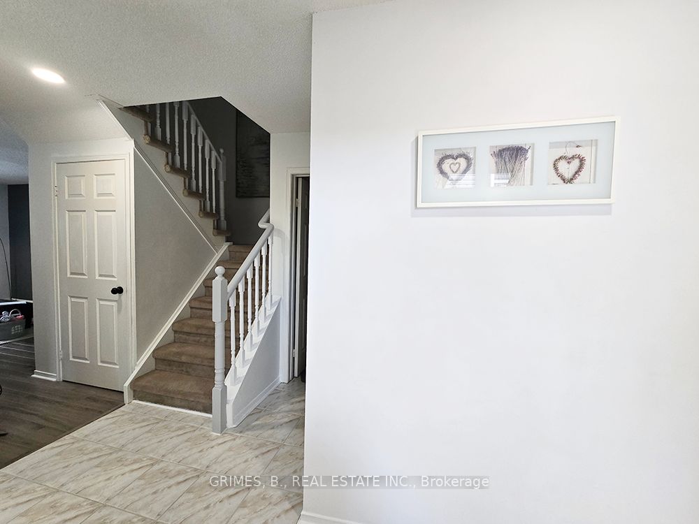 3600 Colonial Drive N 61