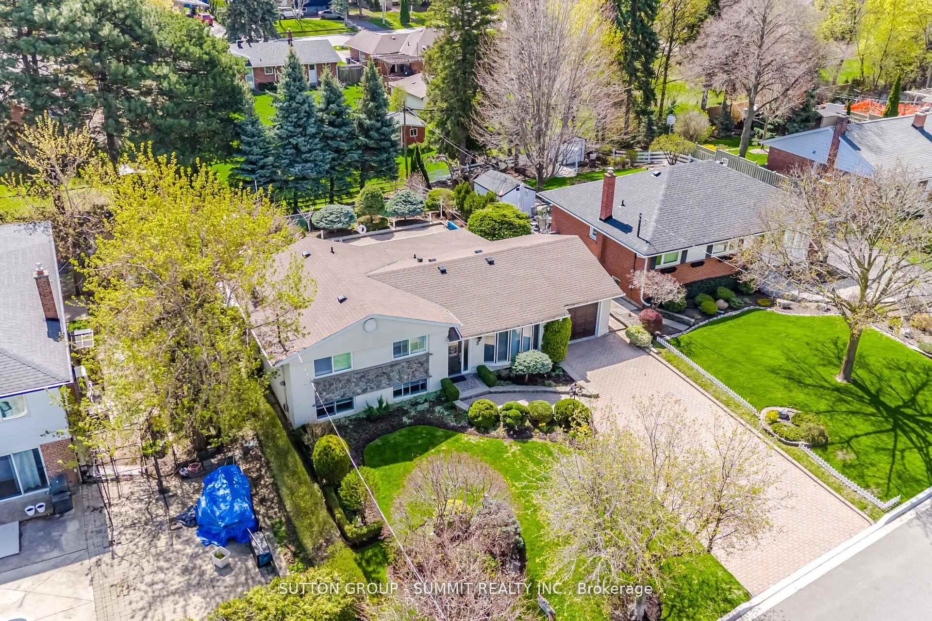 3 Donata Drive