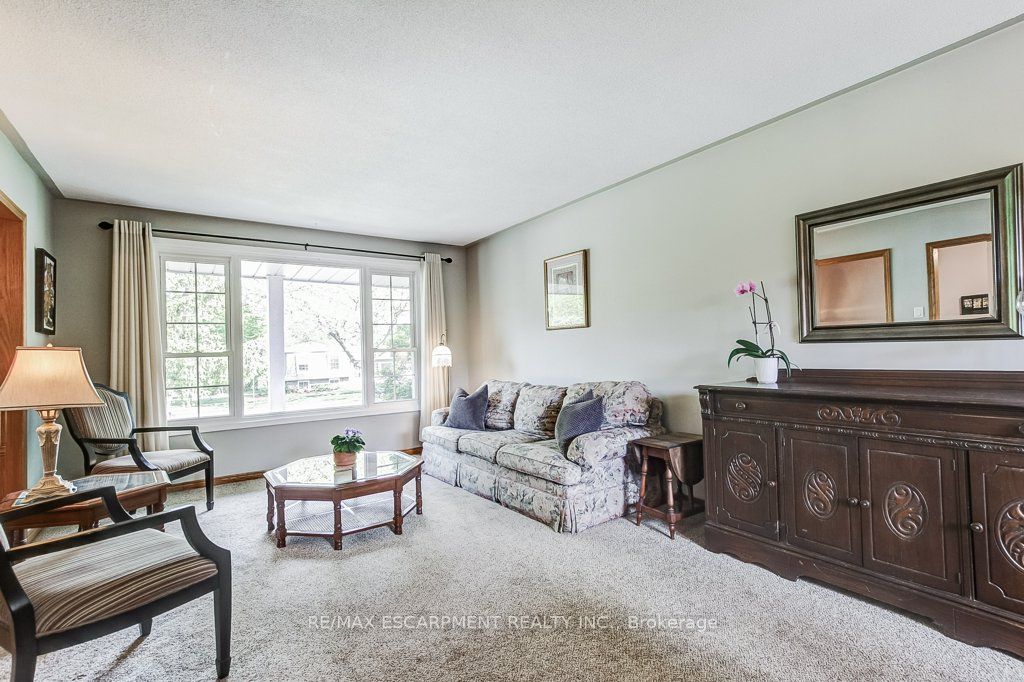 633 Sheraton Road