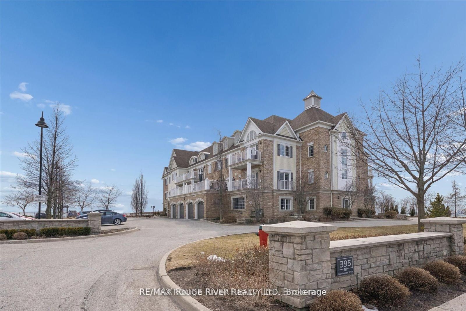 395 Lakebreeze Drive 306
