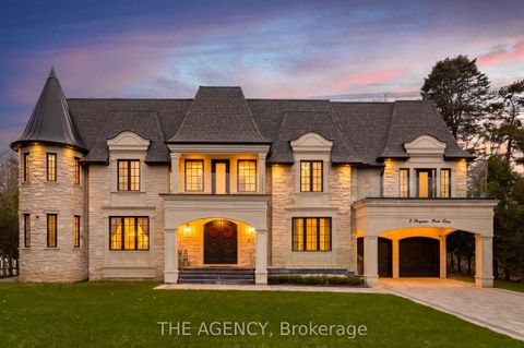 8 Bayview Park Lane Richmond Hill ON L4E 3G1