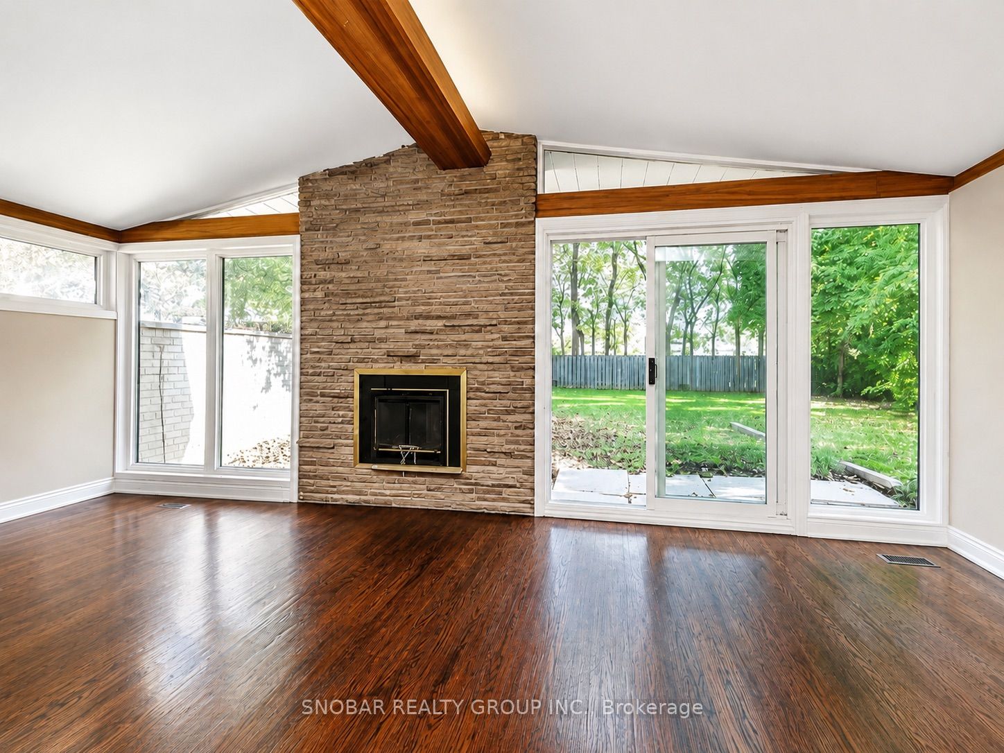 141 Summitcrest Drive