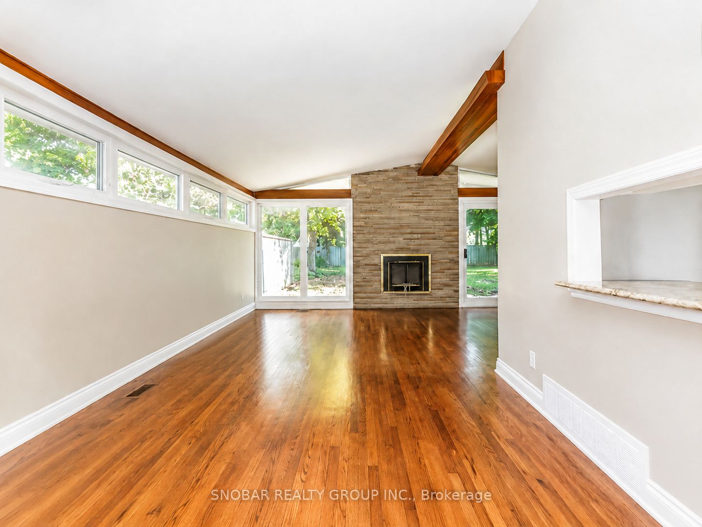 141 Summitcrest Drive