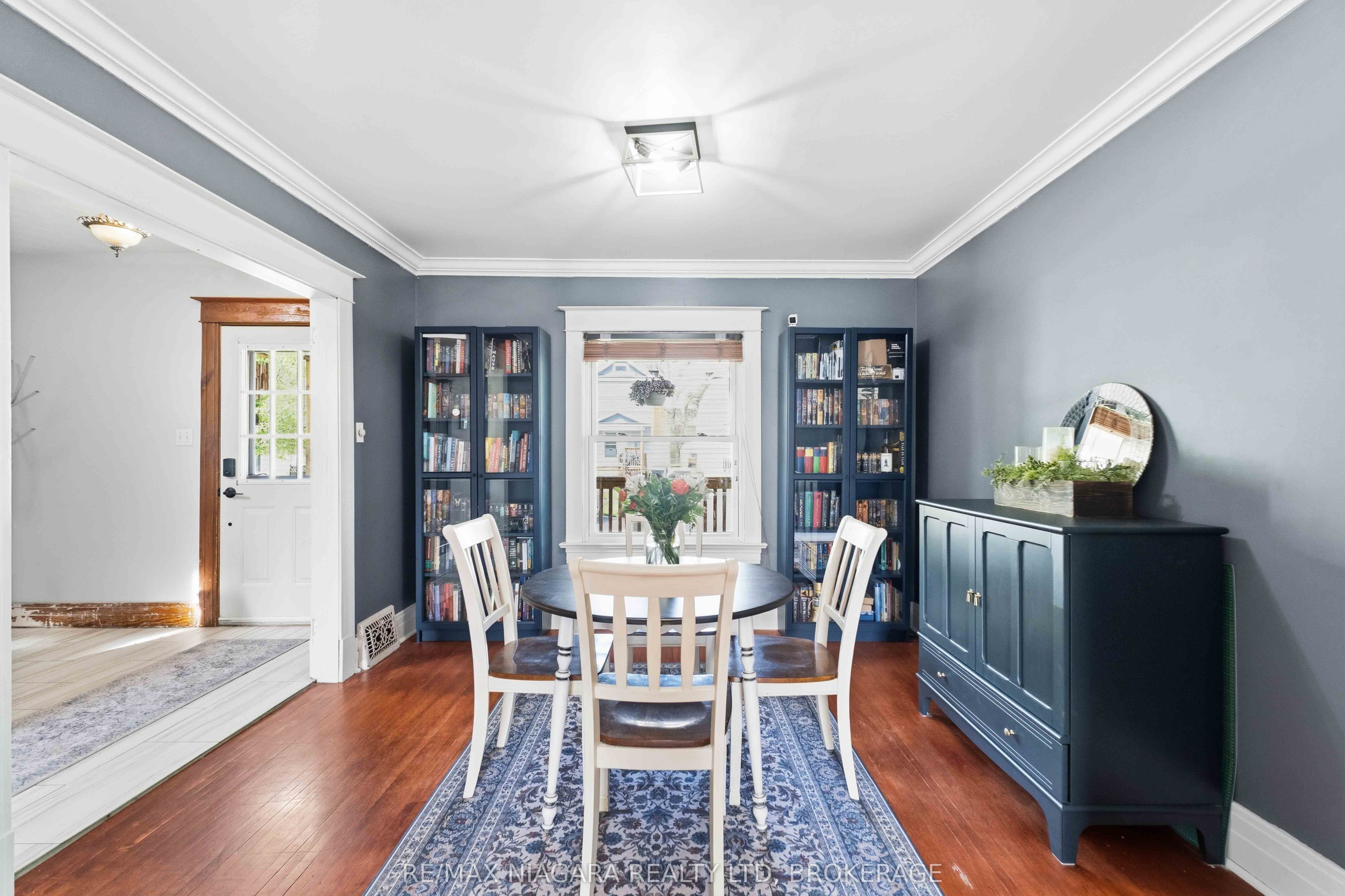 52 Berryman Avenue