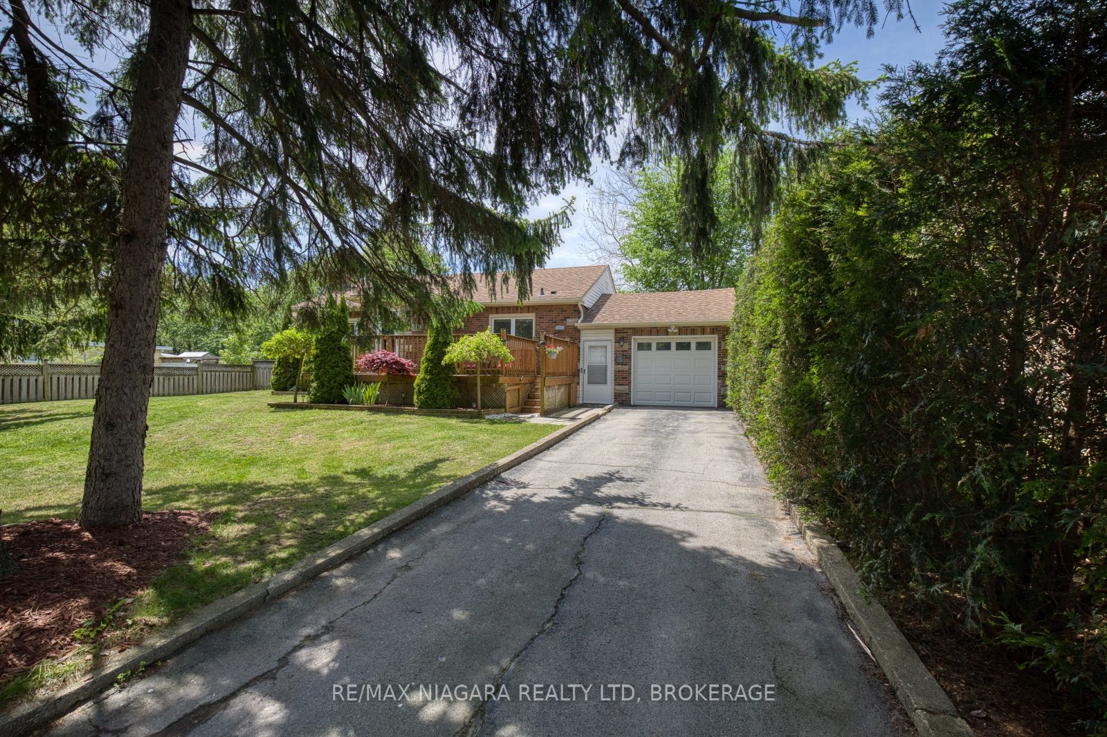 31 Carlton Avenue