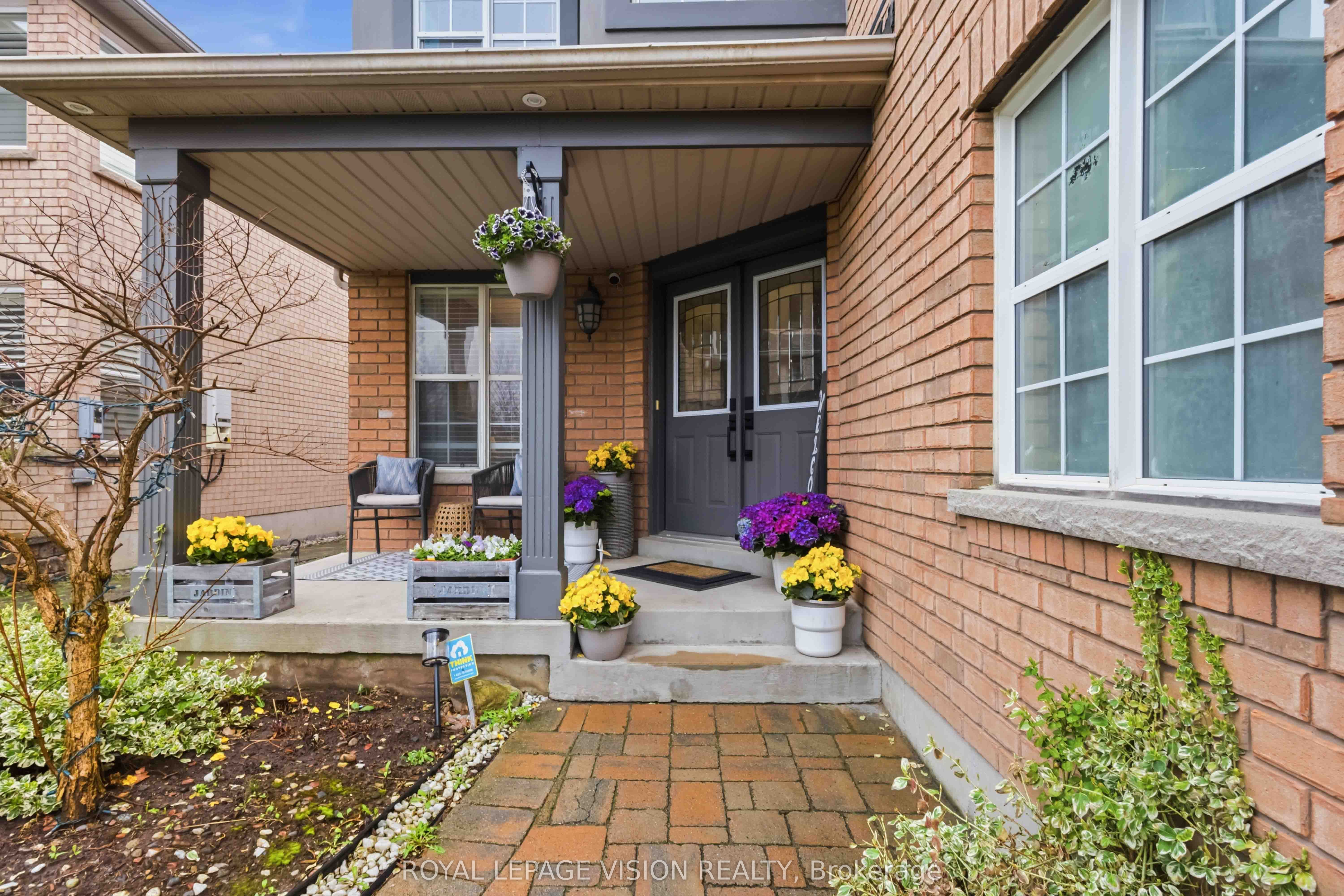 55 Medland Avenue E