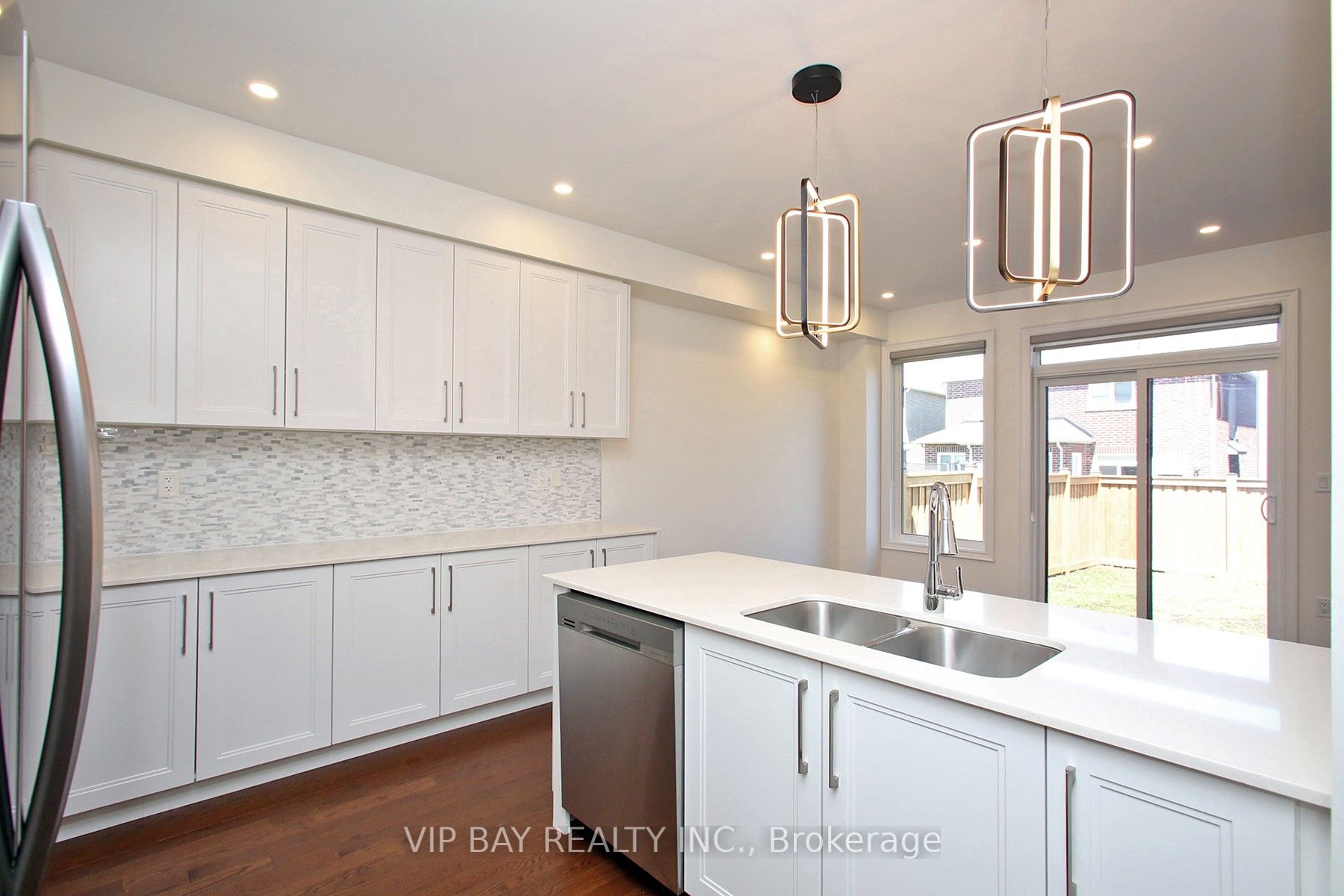 8 Tremoy Road