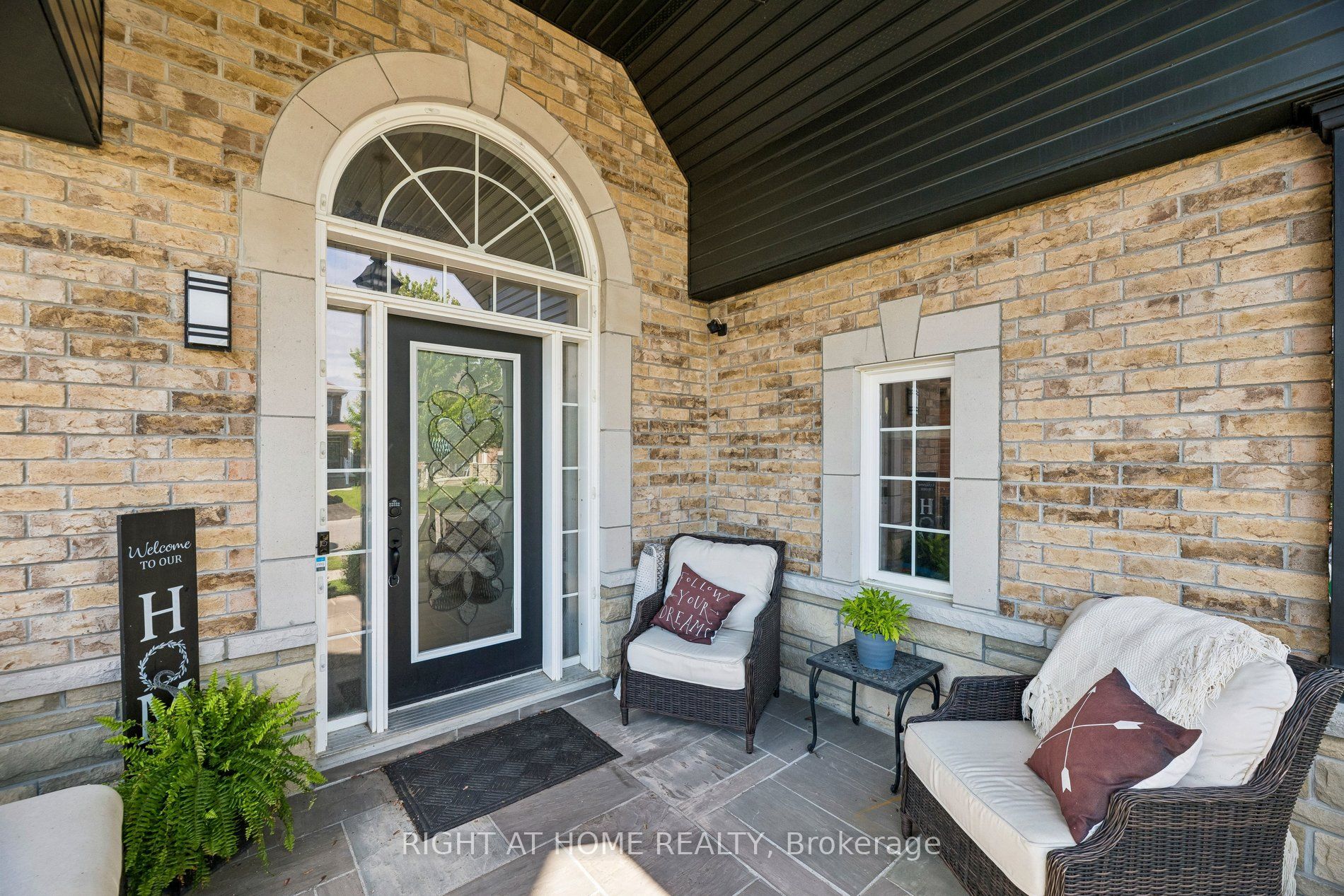99 Hockley Avenue