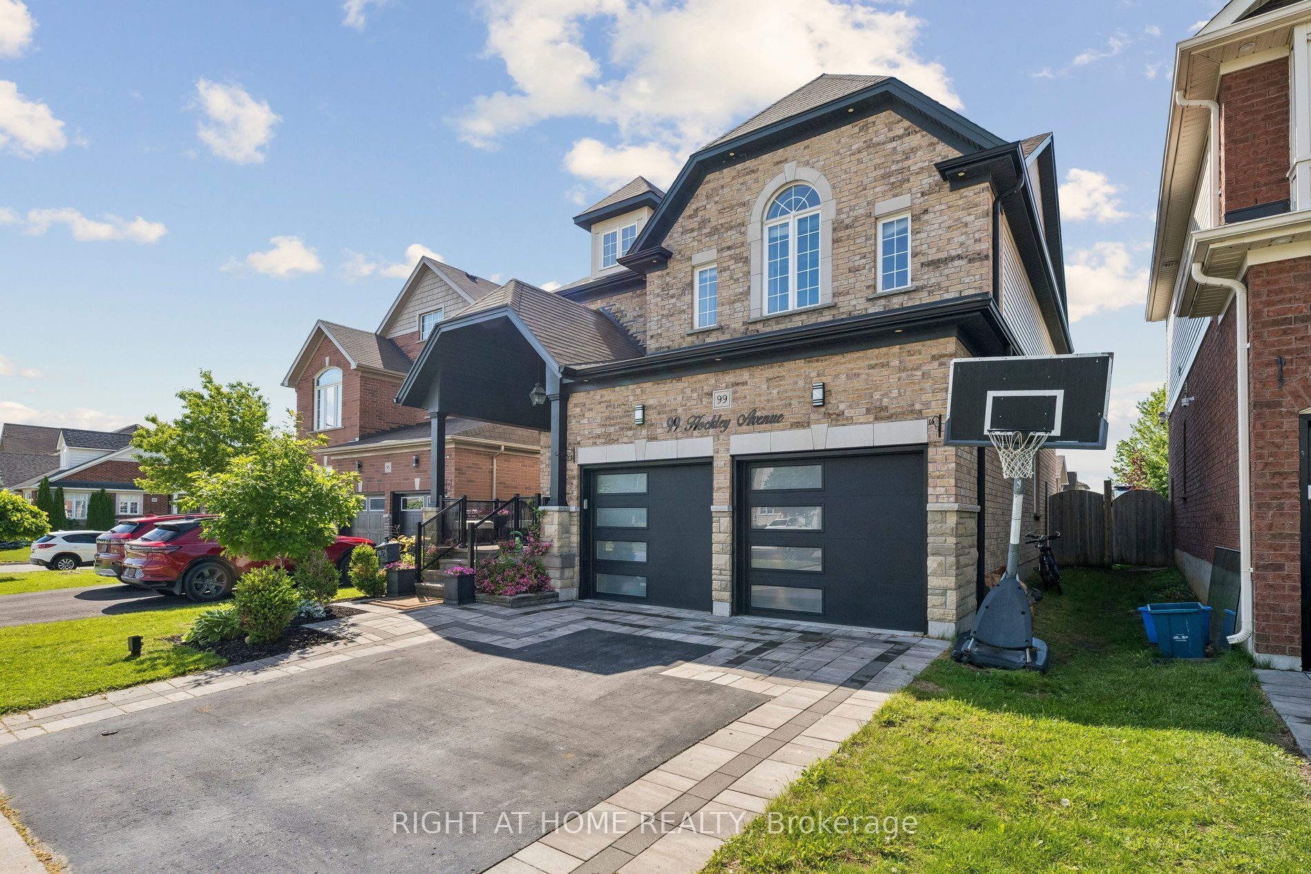 99 Hockley Avenue