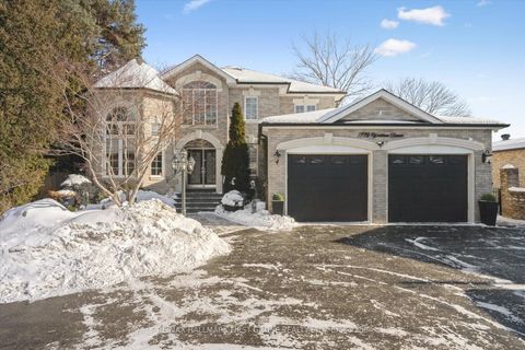 1779 WOODVIEW Avenue Pickering ON L1V 1L3