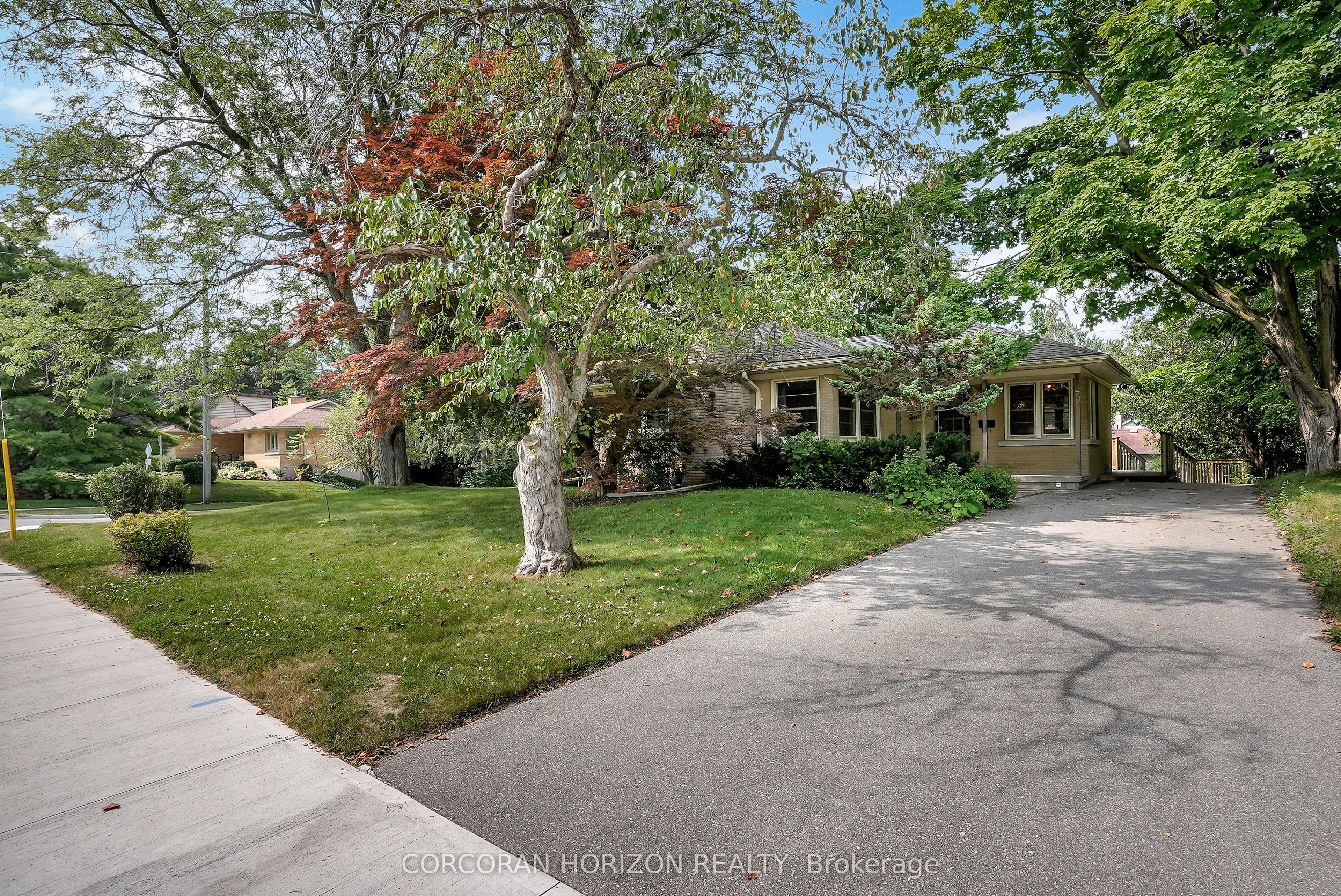 71 Melbourne Crescent