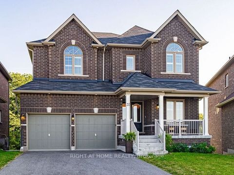 37 Muirfield Drive Barrie ON L4N 5S4