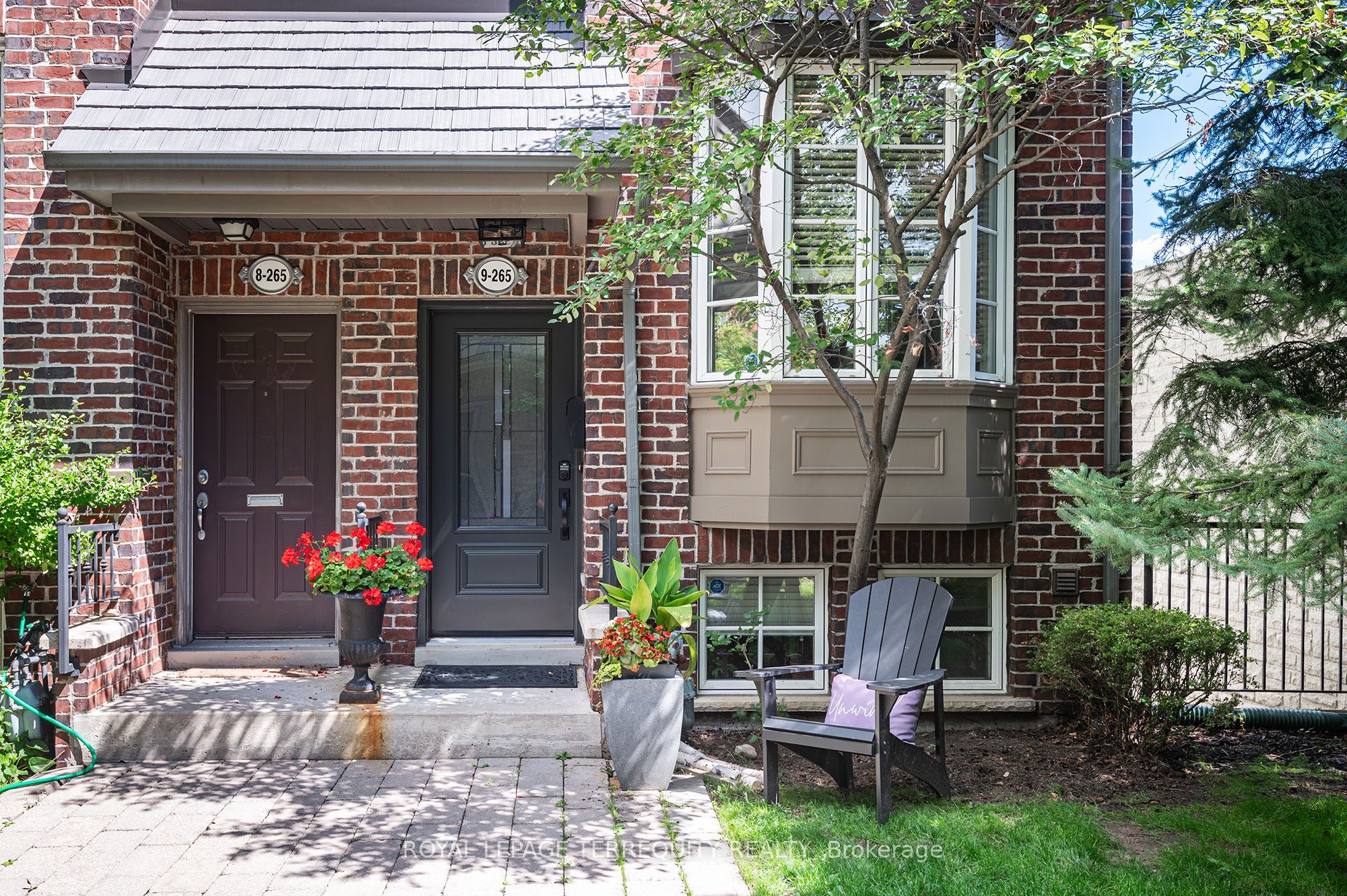 265 Van Dusen Boulevard 9