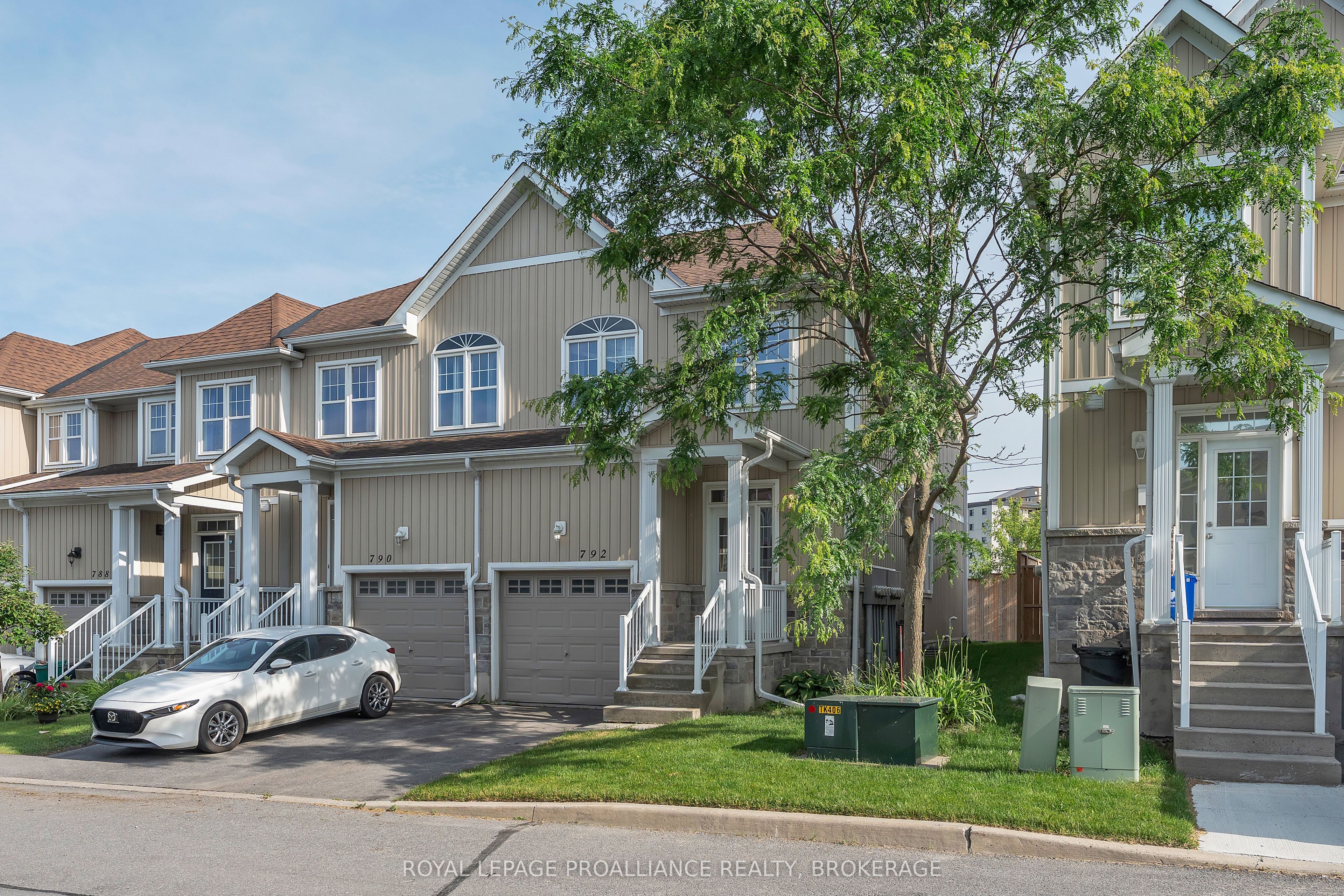 792 Newmarket Lane
